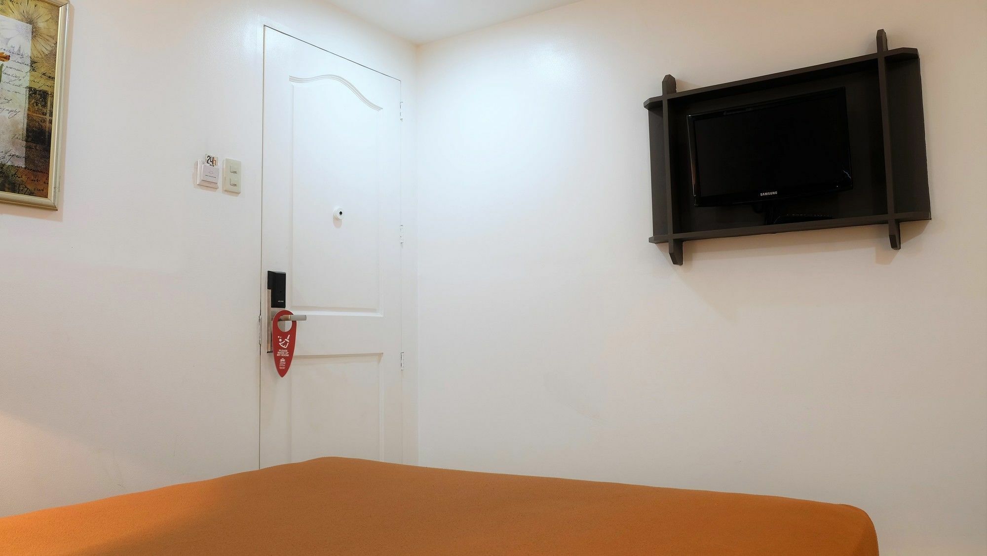 Zen Rooms Basic La Paz ماكاتي المظهر الخارجي الصورة