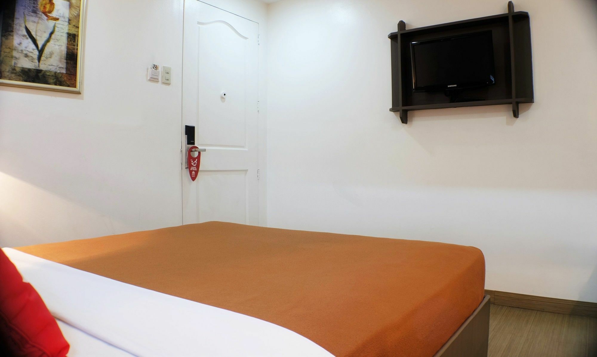 Zen Rooms Basic La Paz ماكاتي المظهر الخارجي الصورة